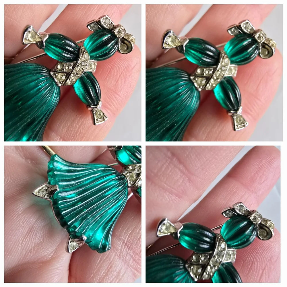 Vintage Trifari Pom Pom brooch pin green ragdoll crown 1940s Alfred Philppe